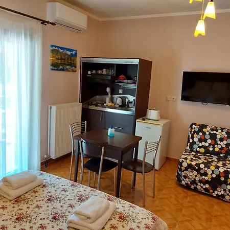 Ariadni * كالافريتا