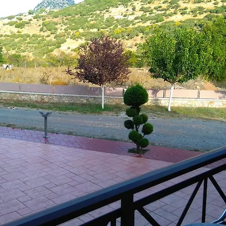 Ariadni كالافريتا