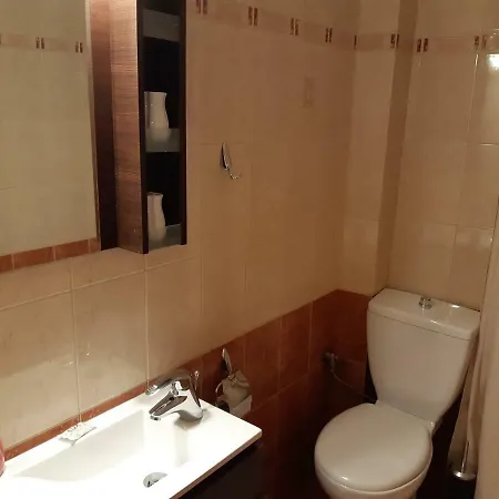 Ariadni * كالافريتا