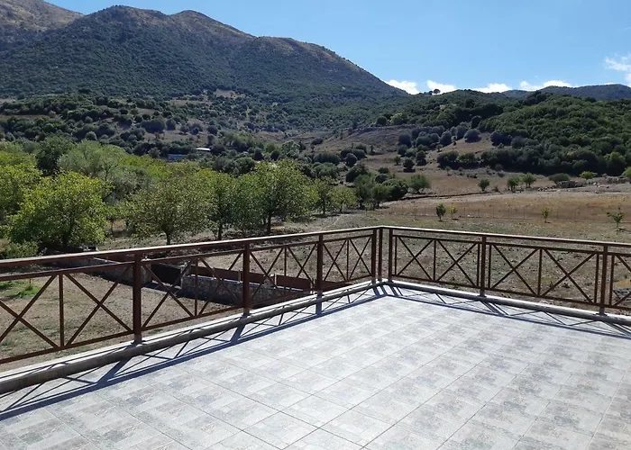 דירה Ariadni קלבריטה