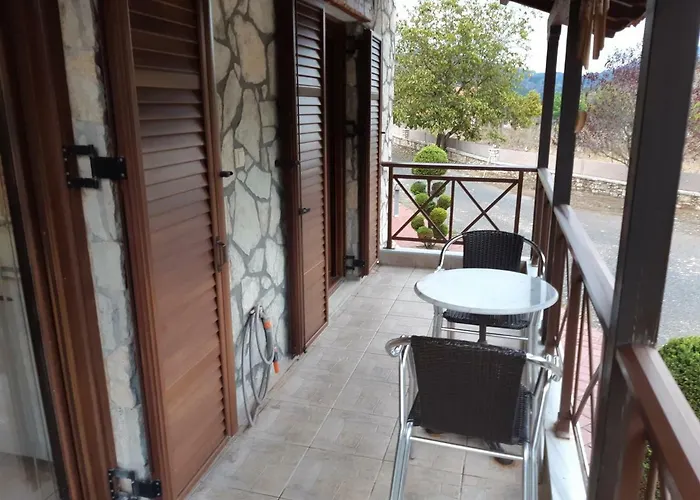 Ariadni 아파트 칼라브리타